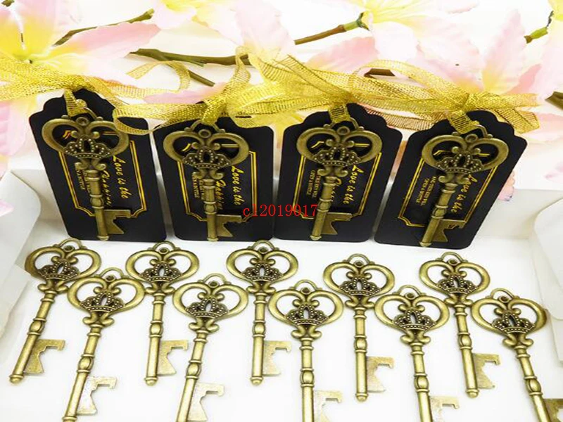 

Creative vintage crown bottle opener key wedding decoration accessories zinc alloy wedding pendant return gift bottle opener