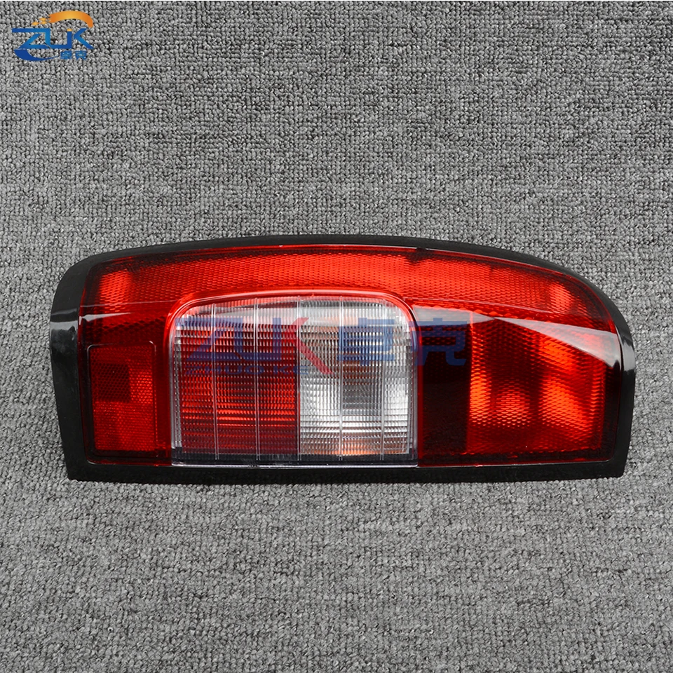 ZUK Tail Light Taillamp Assy Rear Brake Stop Lamp Assembly With Cable For NISSAN NAVARA D22 1998 1999 2000 2001 2002 2003 2004