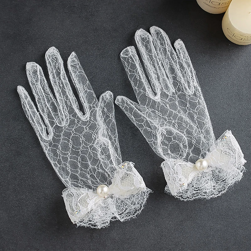 Bridal Lace Pearl Netto Garen Handschoenen Pols Lengte Mesh Vinger Handschoenen Party Formele Etiquette Bruiloft Accessoires Korte Dans Handschoenen