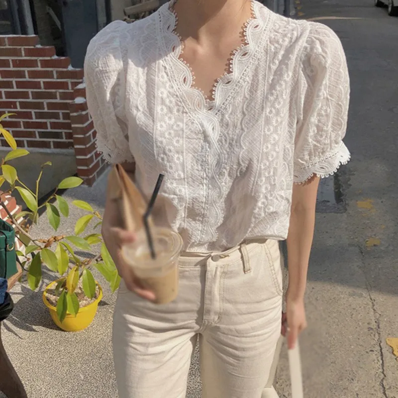 Office Ladies Lace Border Shirt Fashion Women Hollow Out White Blouse Simple Casual V-Neck Short Sleeve Blouses and Tops