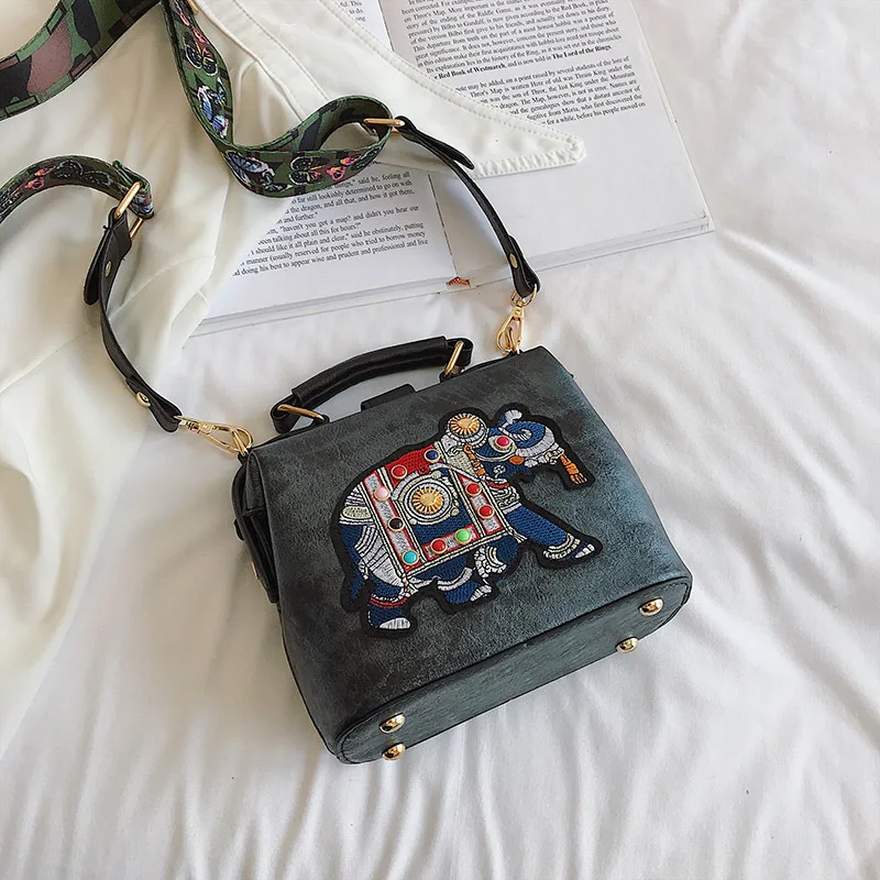 Hot Vintage Embroidered Elephant Bag Women\'s PU Leather Wide Handle One Shoulder Crossbody Women\'s Handbag Christmas Gift