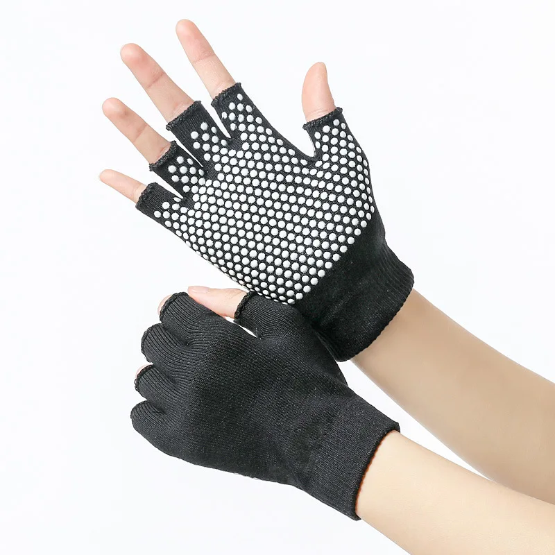 1pair Yoga Gloves Half Finger Gloves Training Workouts Non Slip Sports Gloves Outdoor Cycling Gloves Gym Fitness Gloves