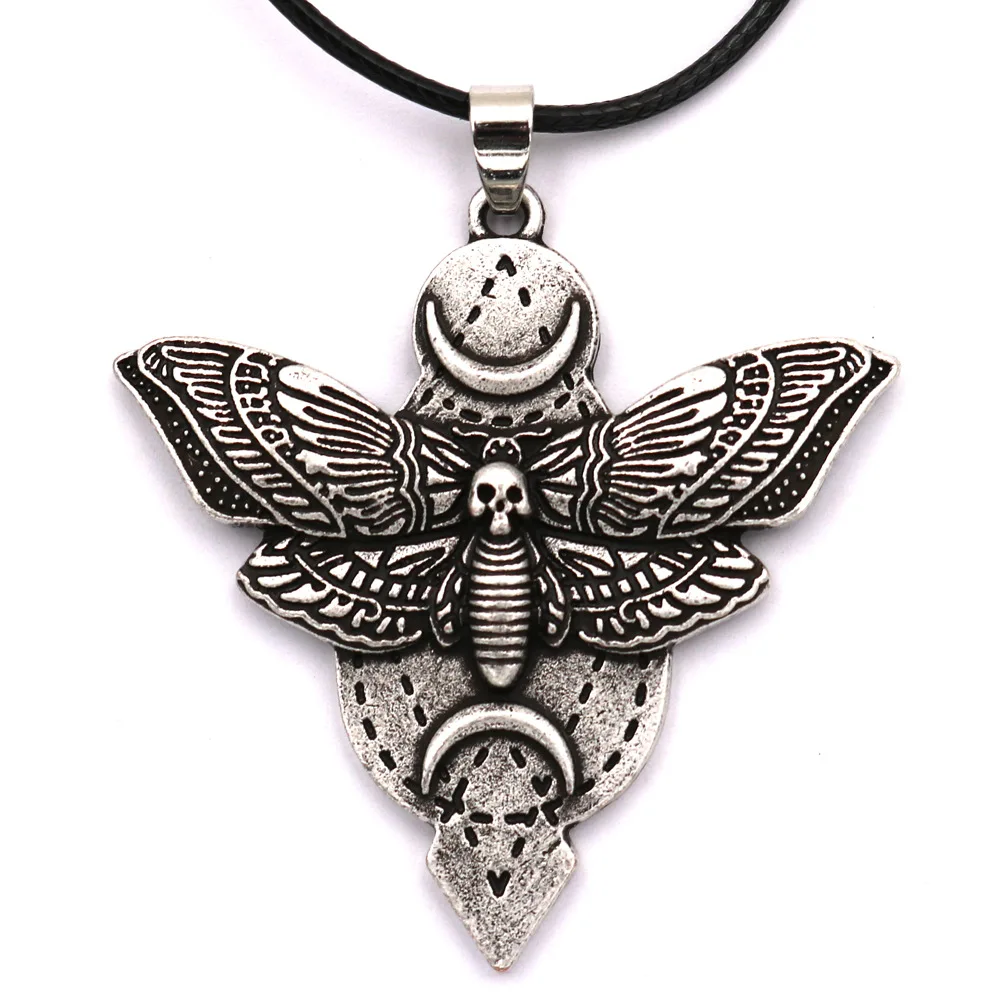 Antuqing 1pcs Deaths Head Skull Moth necklace Witch dead head skull moth necklace moon Witchcraft jewelry