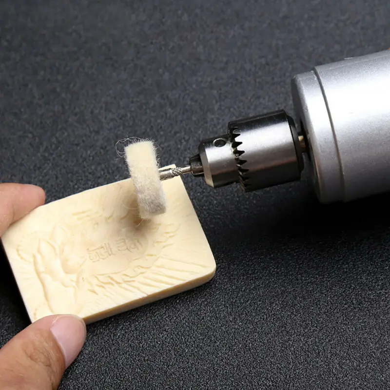 2 pezzi accessori per utensili per lucidatura abrasiva manico da 2.35mm mola per lucidatura tampone in feltro di lana + mandrini rotanti