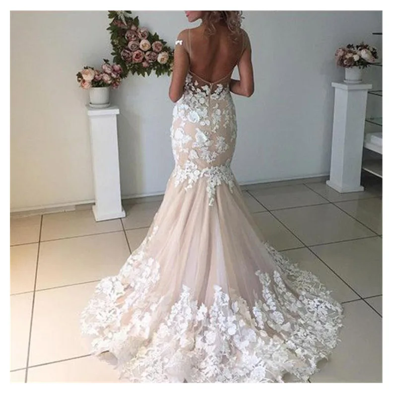 Customized Champagne Mermaid Wedding Dresses Backless  Robe de mariee Vintage Lace Bridal Gown Lace Up Back cheap contrast color