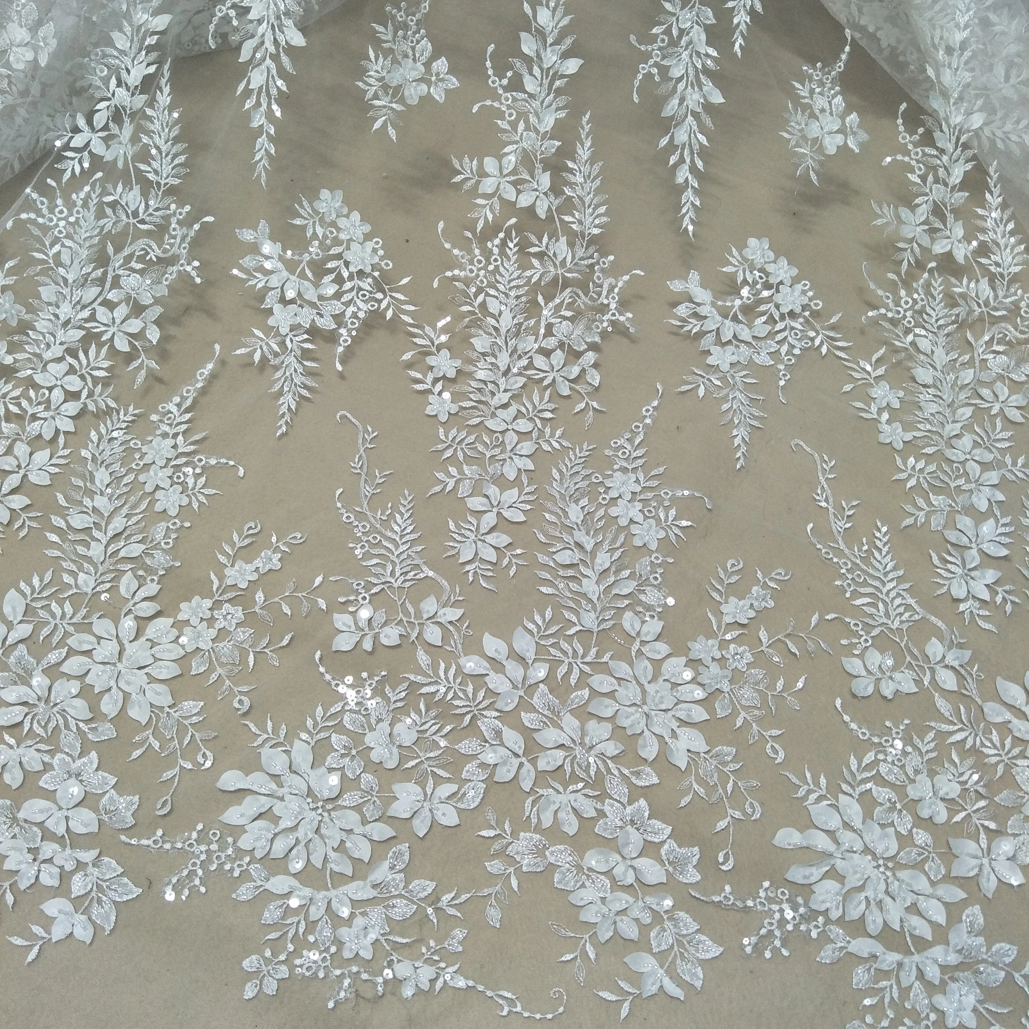 Sequined Lace Fabric for Wedding Dress, Bridal Dress, Sale by Yard, New Arrival