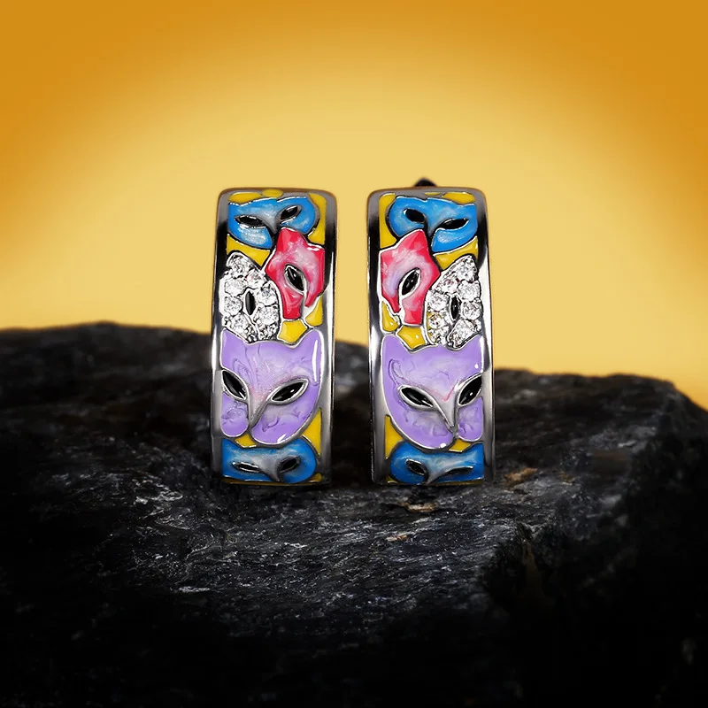 Exquisite and Unique Women\'s White Handmade Enamel Cat Earrings Colorful Cat Creative Earrings Jewelry Women 925 Silver Earrings
