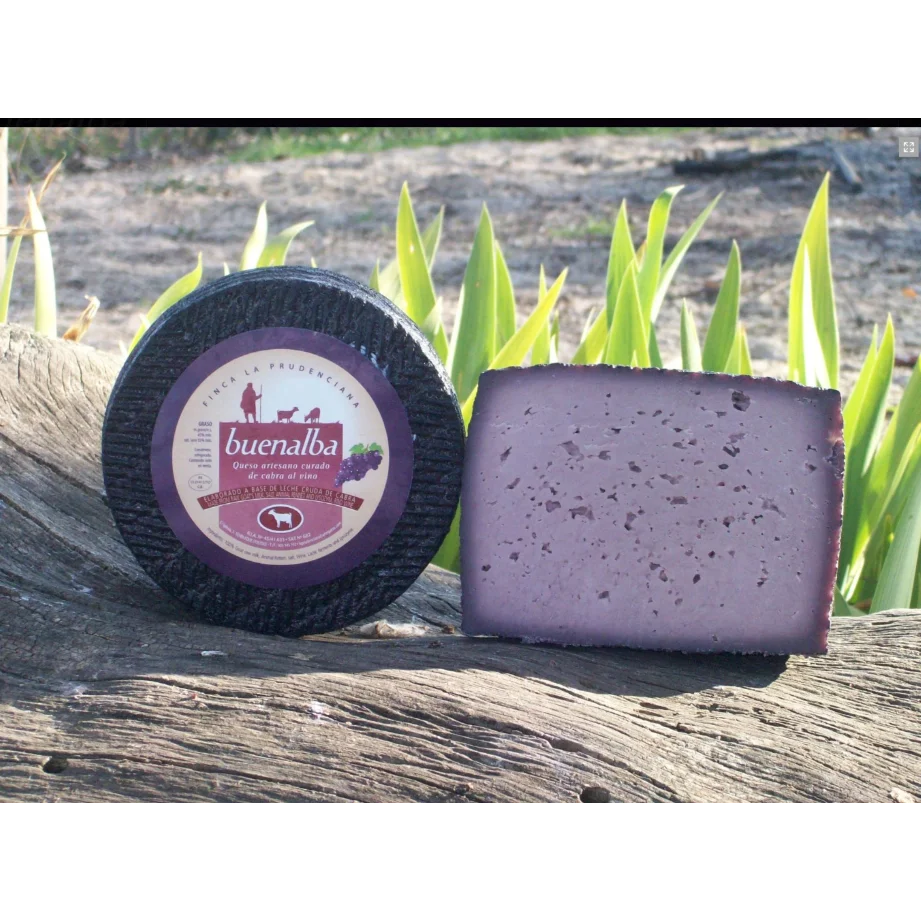 Goat and sheep artisan cheese with wine. Purple cheese- (500 gr.)