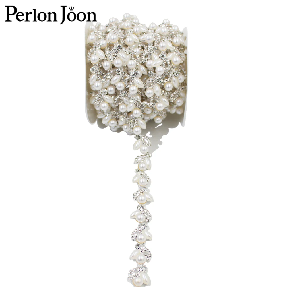 Classic leaf shape pearl crystal chain rhinestones trim Ribbon metal chain for dress, bag, shoes accessories ML008-3