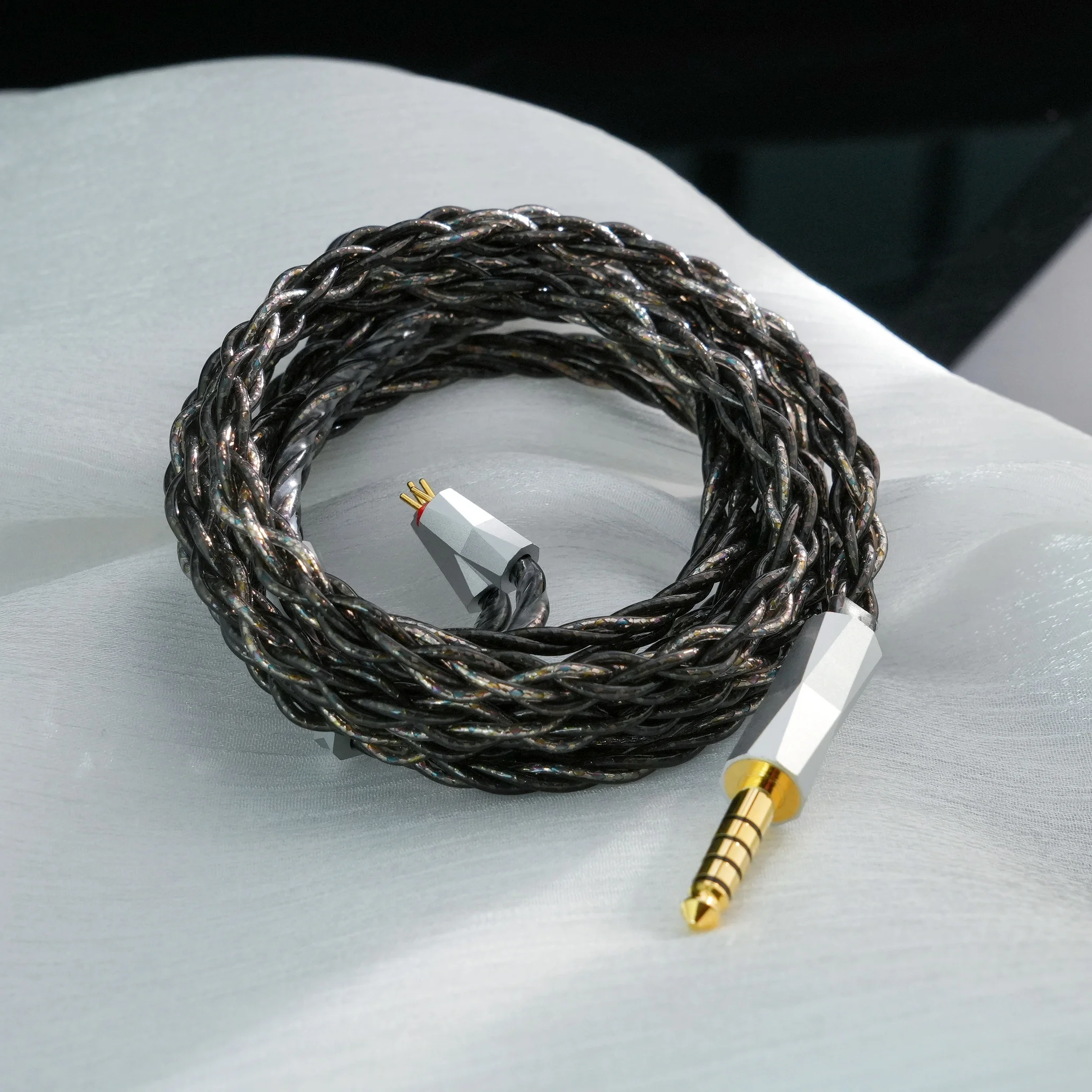 Zestaw upominkowy dla klientów ZiSin IEM Cable – Runda 2 — zdjęcie produktu 5