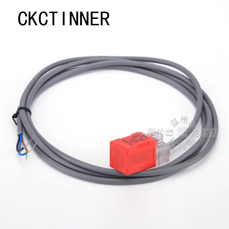 1pcs PL-05N Inductive Proximity Sensor Switch 5mm Detection NPN out DC10-30V Normal Open