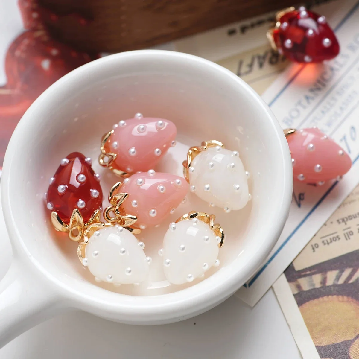 2Pcs Color Print 3D Cartoon Strawberry Shape Acrylic Handmade Beads DIY Jewelry Garment Pendant Accessory - view 5
