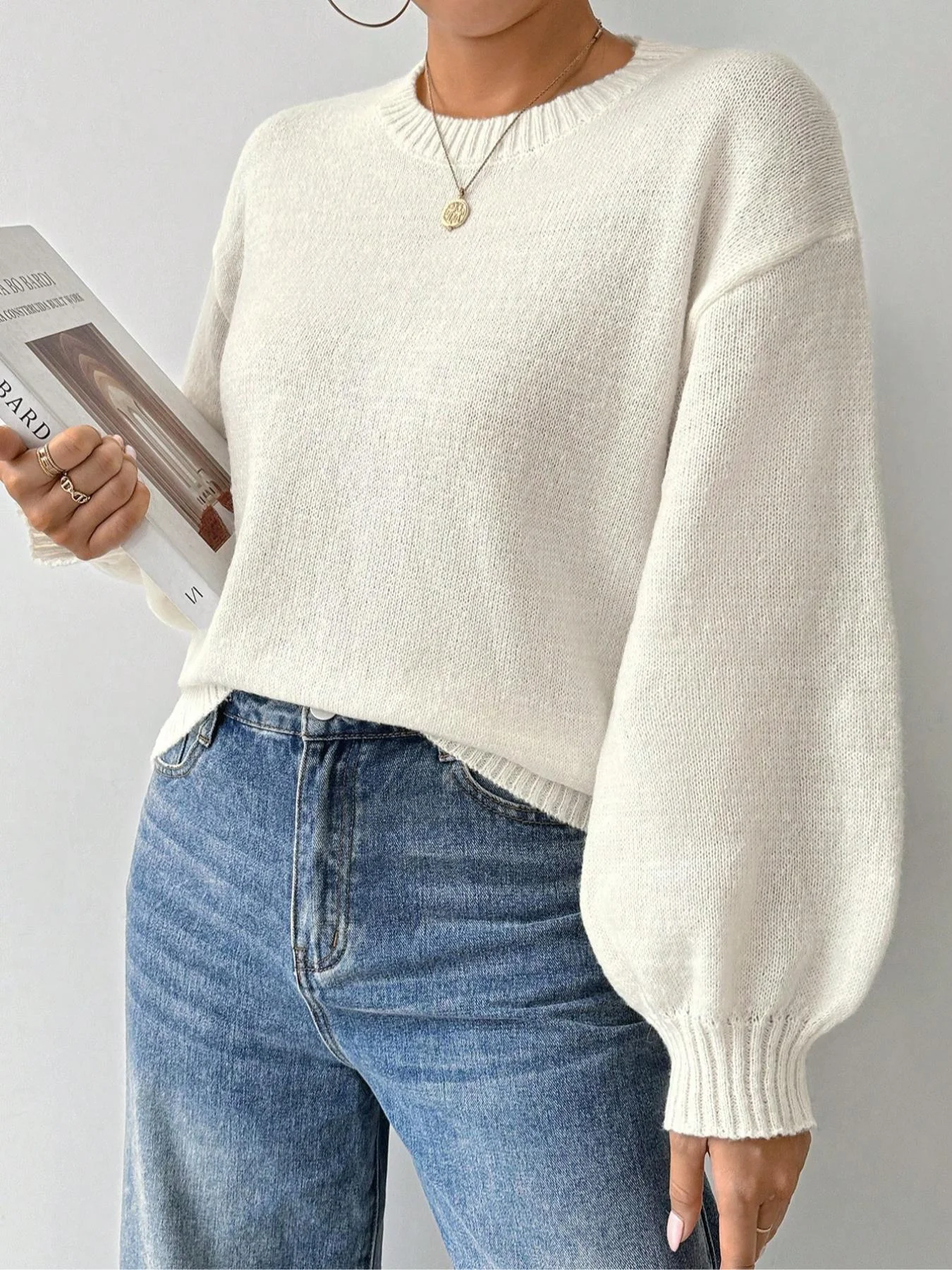 

Women's Solid Color Sweater, Casual Fitted Thick Knitwear for Winter, Plain Pattern Long Sleeve Pullover, Ladies Fashion Clothin