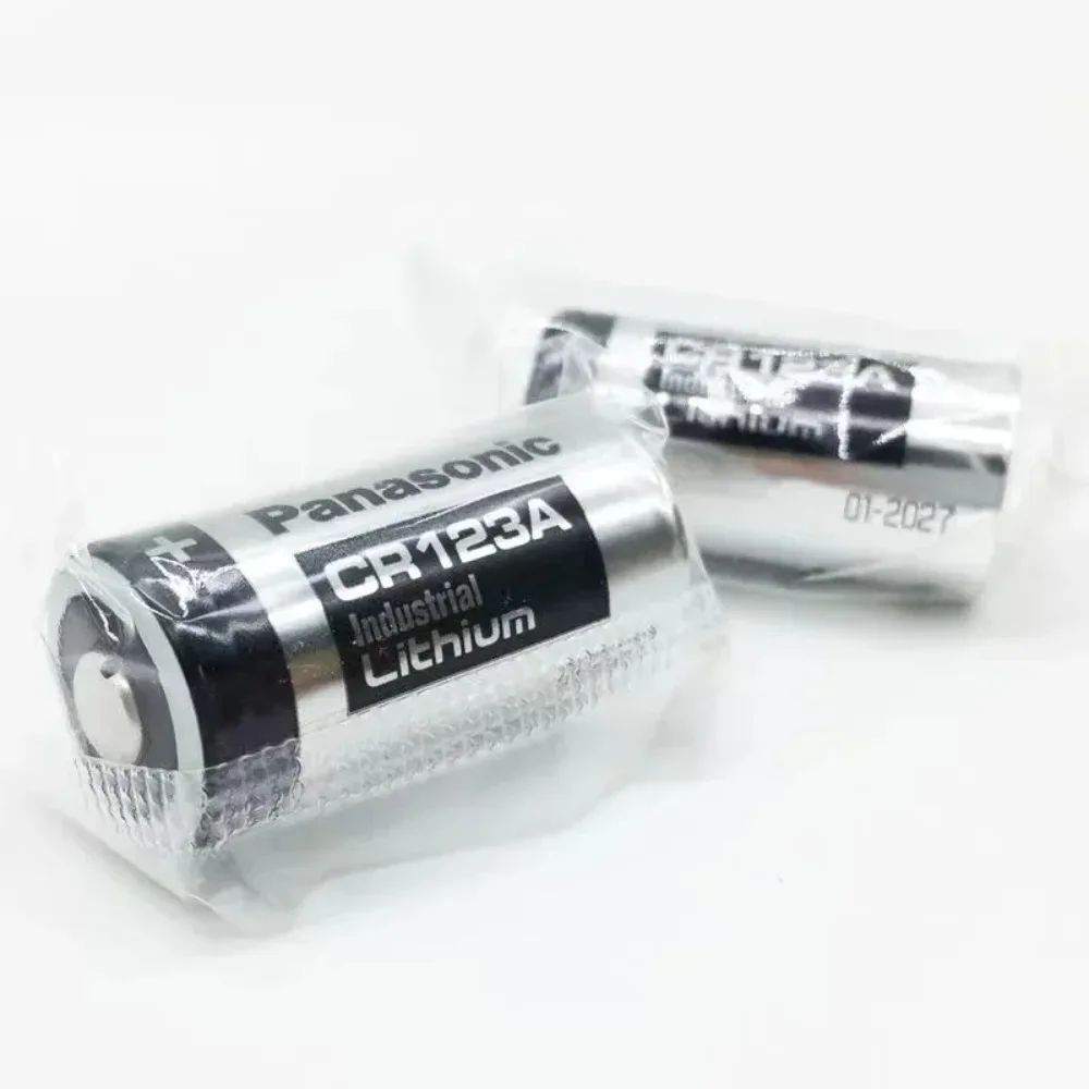 CR123A Battery 3V Lithium 1550mAh High Capacity Long-Lasting Original 123 Battery for Arlo Camera Flashlight Security Device