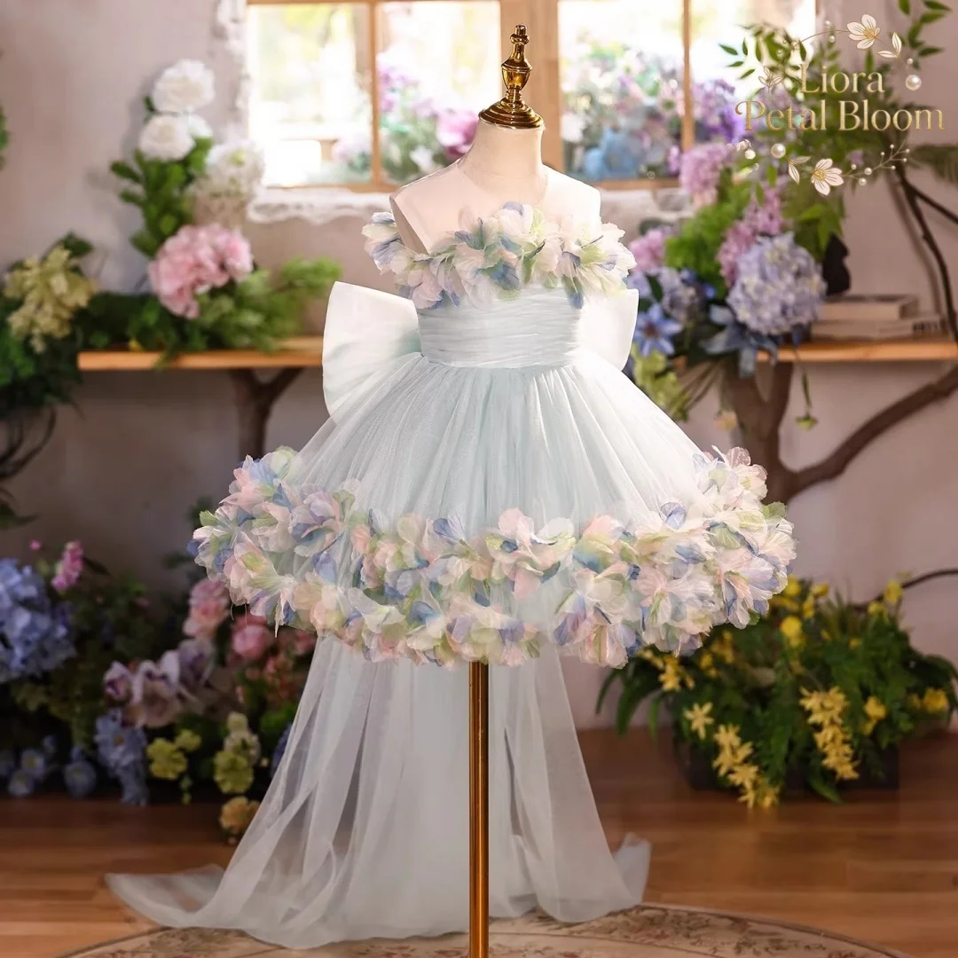 Abito da damigella d'onore per bambina stile Boho da giardino, con spalle scoperte, fiori 3D, in tulle, con strascico, blu baby, abito da principessa per concorso di bellezza