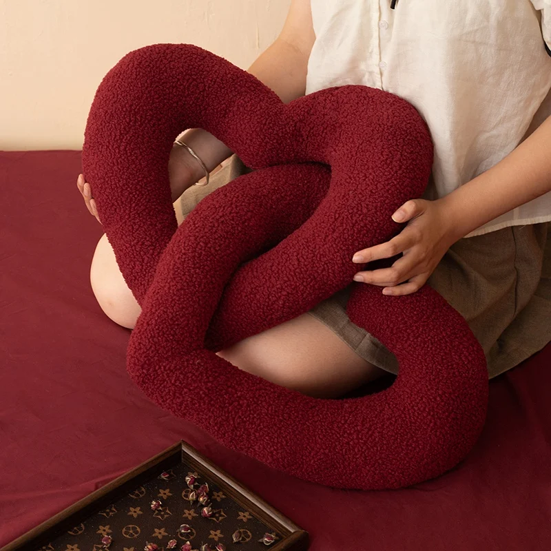 Oreiller en peluche avec nœud d'amour rouge 40x70cm, coussin romantique en peluche, décoration de canapé et de chaise, cadeau pour petite amie
