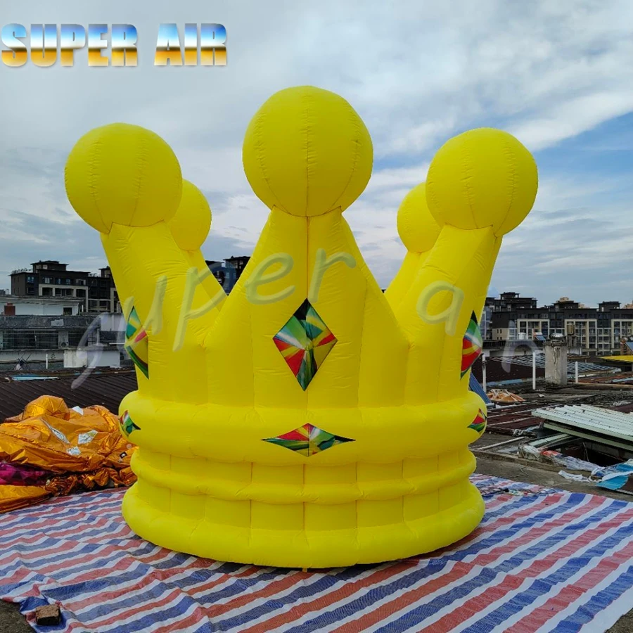 素敵なデザインのキングテーマパーティー用インフレータブルクラウンモデル、パーティーの装飾用の照明付き