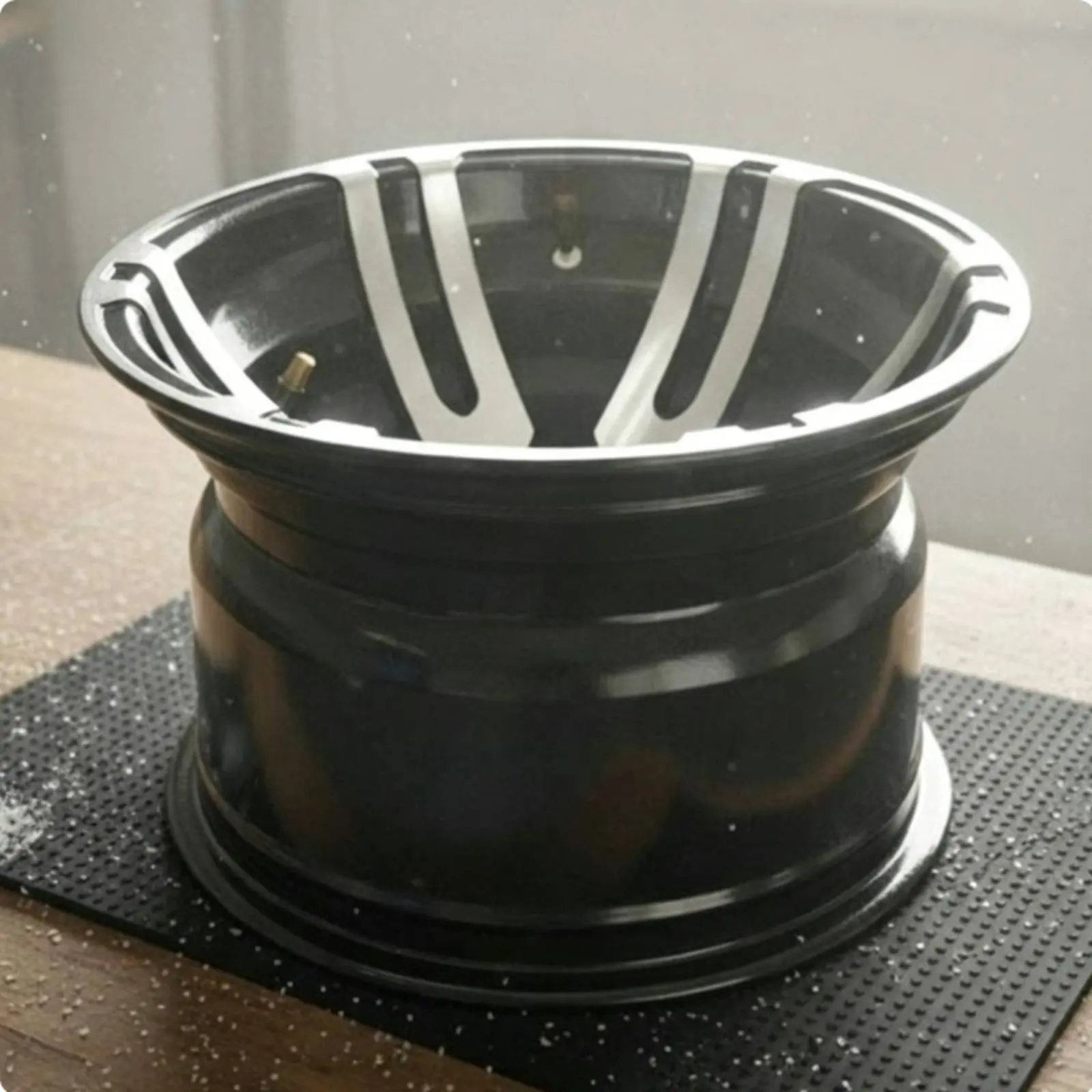 

205/50-10 Wheel Assembly Multi-Terrain Pattern 10 Inch Utility Cart Tire and Wheel Vehicle Part