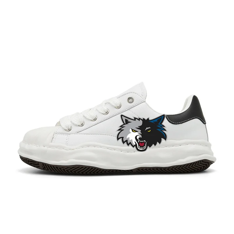 

Min-nesota logo Timb-erwol-vesVintage Fashion Street Sneakers，The design is retro, stylish, comfortable, and versatile，Suitable