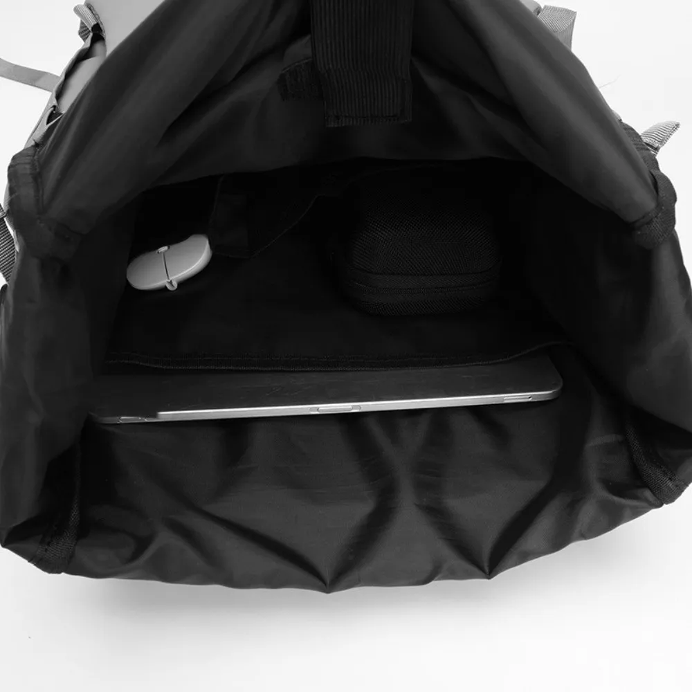 

Large Capacity Men Leisure Backpack Lightweight Multi Layer Travel Rucksack Waterproof Breathable Men Laptop Backpack