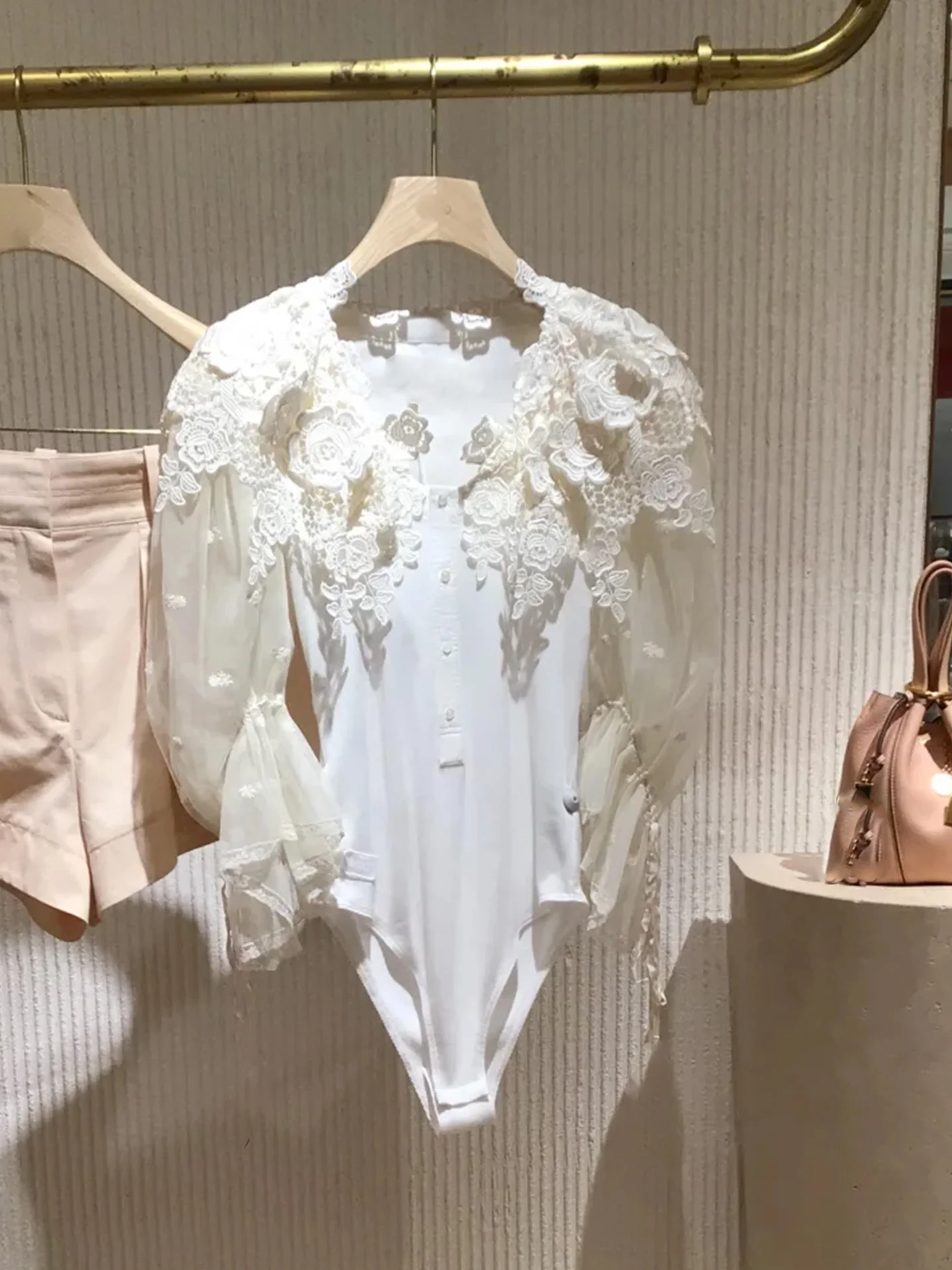 

White Embroidered Heavy Hook Flower Women's Onesie Faionable Unique Design High Waist ort Pants Straight Cut Polyester Fiber