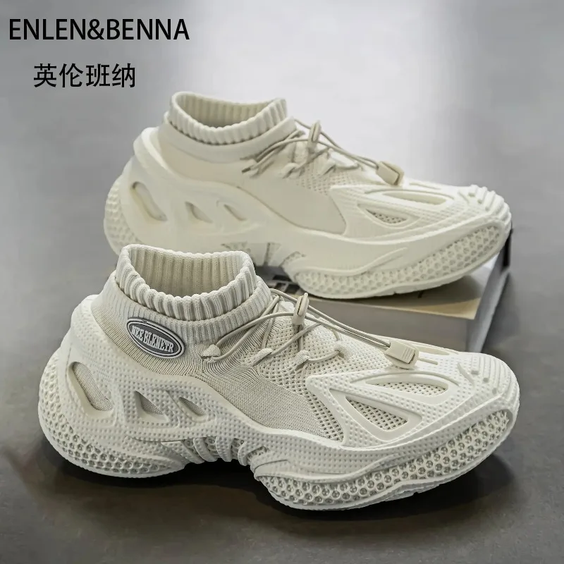 النسخة الكورية الجديدة من العلامة التجارية المد في الهواء الطلق أحذية غير رسمية أحذية الطلاب يوميا عادية عالية الجودة خفيفة الوزن قابلة للتنفس