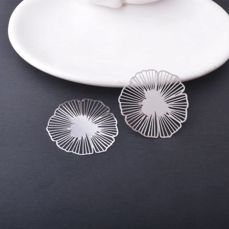 20 Stück AB8783 Messing-Schmuckblumen-Anhänger, bemalte Verbindungsstücke, DIY-Ohrring-Zubehör für Frauen – Detail 7