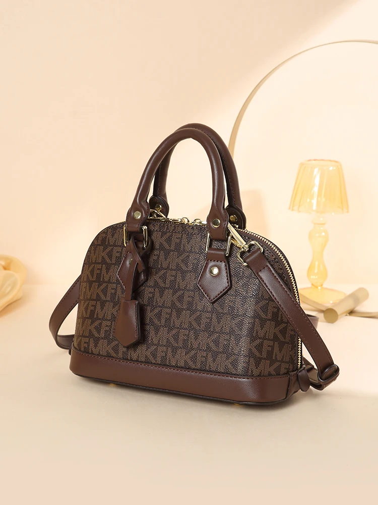 

2026 New Retro Small Square Bag Printed Fashion Single Shoulder Crossbody Bag Versatile Commuter Handbag for Daily Travel