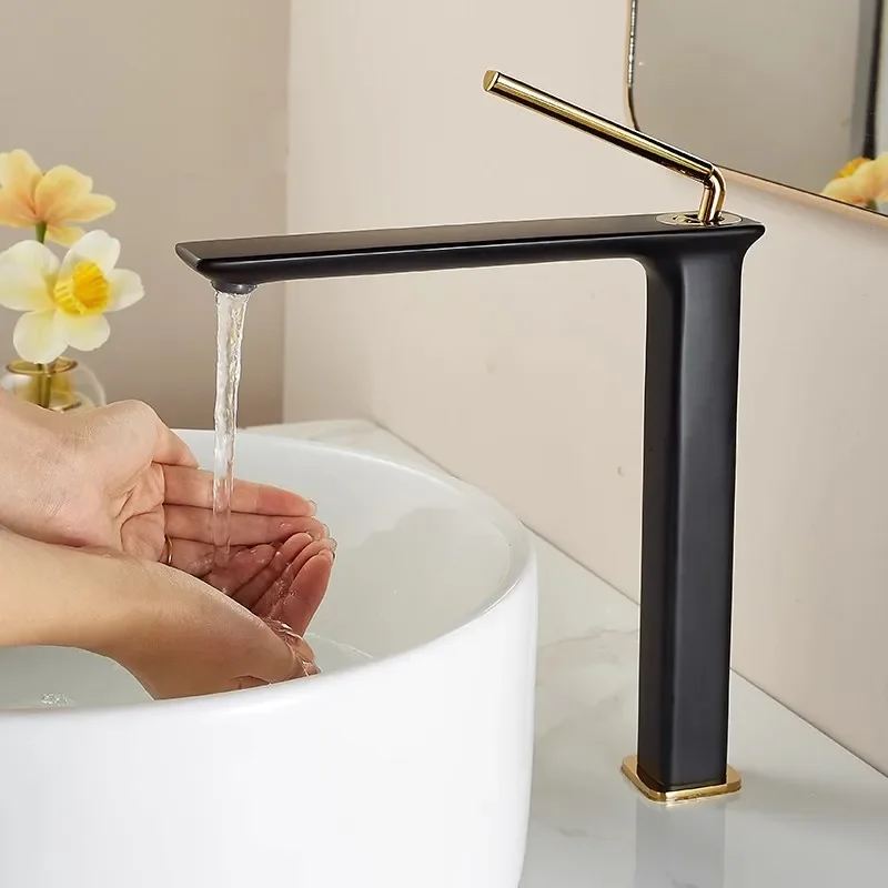 Tuqiu Bathroom Faucet Black Gold Brass Bathroom Basin Faucet Cold And Hot Water Mixer Sink Tap Deck Mounted Black/ChromeTap