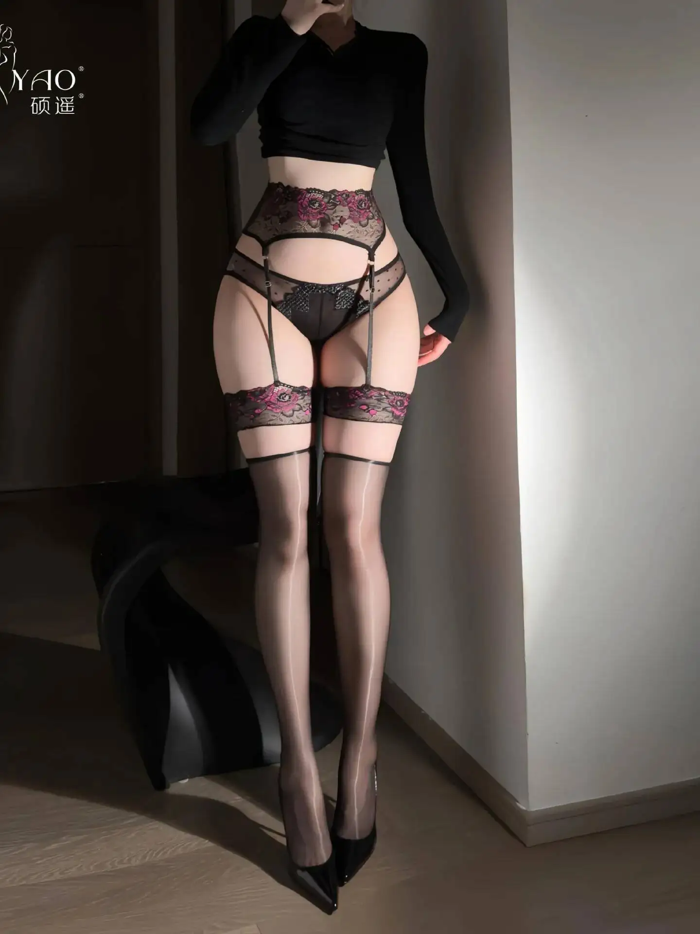 أورورا روز الساق الدائري الرباط جوارب مثير جوارب لامعة فوق الركبة كتلة اللون الرباط الحرير الأسود F5HR