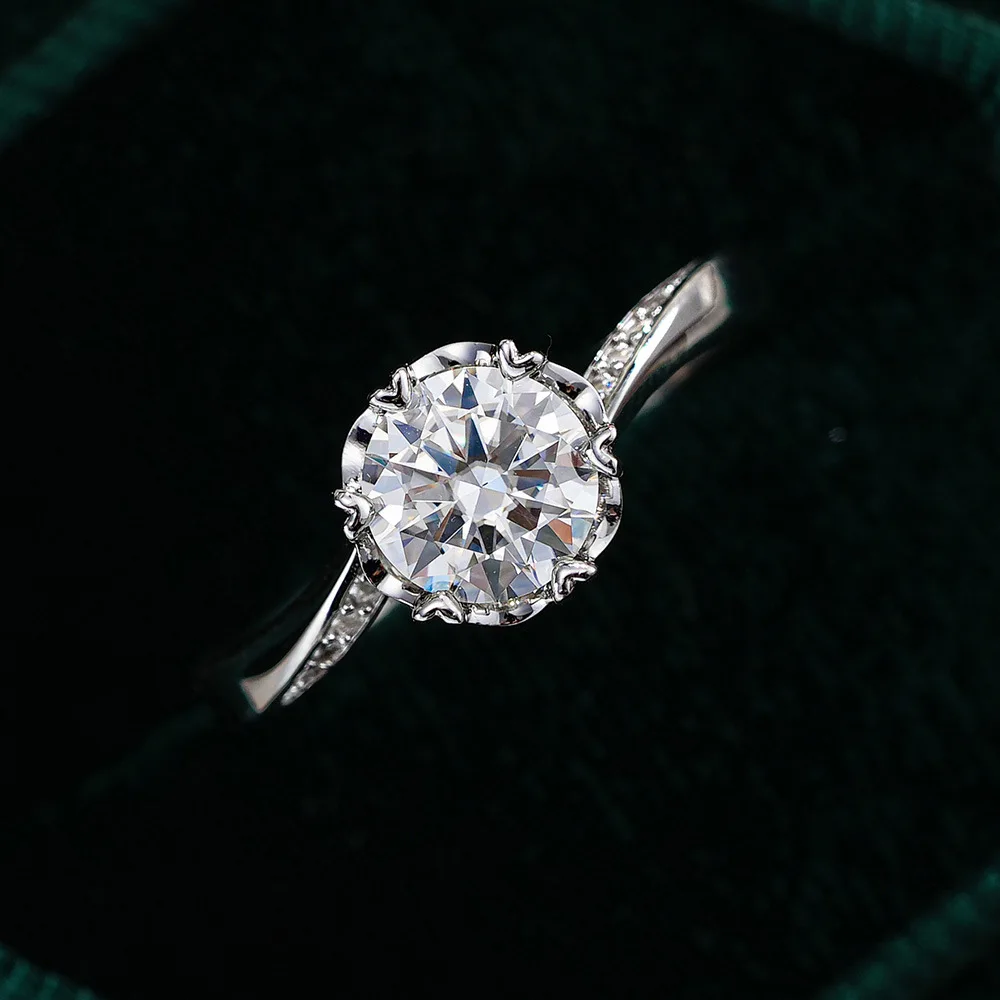 

18k White Gold 1ct Diamond Moissanite Ring Arm Snowflake Platinum Pt950 Rings Six Claw Crown Hand Jewelry with GRA Fine Jewelry