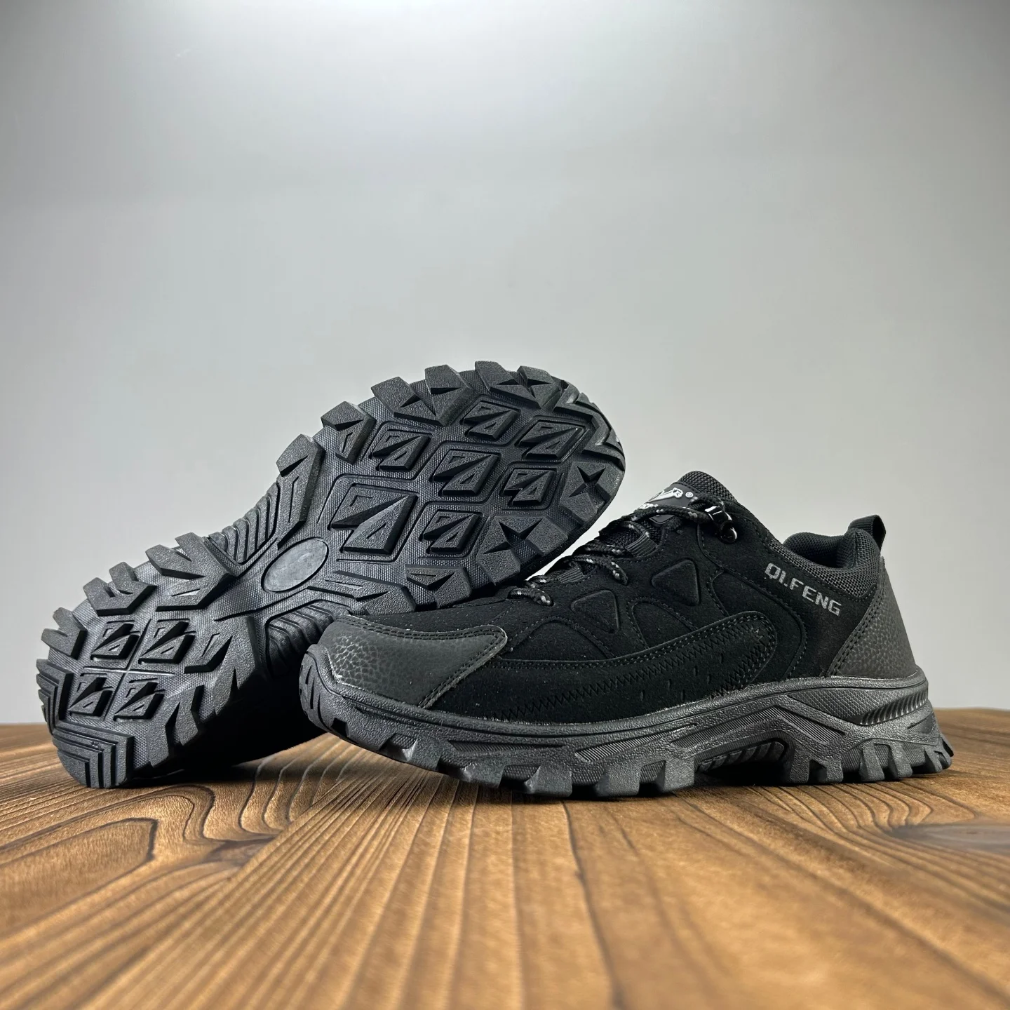 men's-outdoor-climbing-shoes-full-terrain-rubber-tire-sole-breathable-leather-anti-slip-lightweight-durable-comfortable-hikin