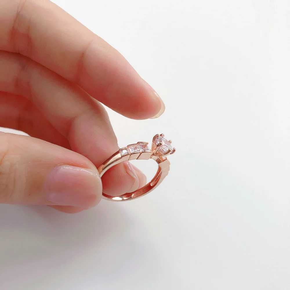 Top Quality Six Claw Crystal Wedding Rings For Women Rose Gold Color Couple Ring Jewelry Wholesale DWR680