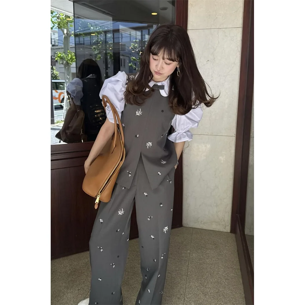 

Classic Embroidered Vest Top Set Japanese Style Retro Garden Series Women's Outerwear Loose Fit Floral Print Casual Wear