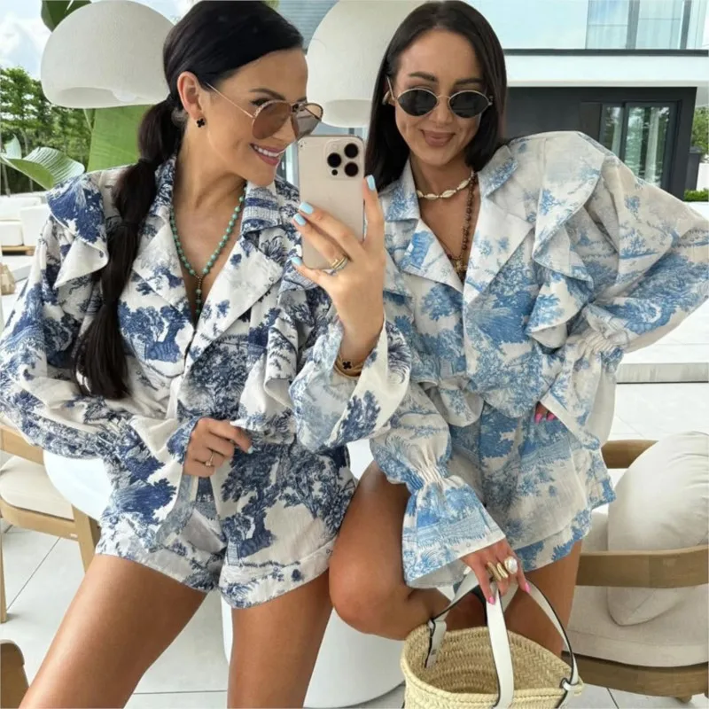 

2025 Fashion Loose Print Women's Two Pieces Set Elegant Long Sleeve Ruffle Shirt With High Waist Shorts Set Female Streetwear
