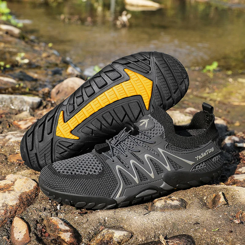 Summer Mesh Men Water Wading Shoes Outdoor Man Walking Hiking Shoes Lightweight Casual Sneakers Breathable Slip on Mens Loafers