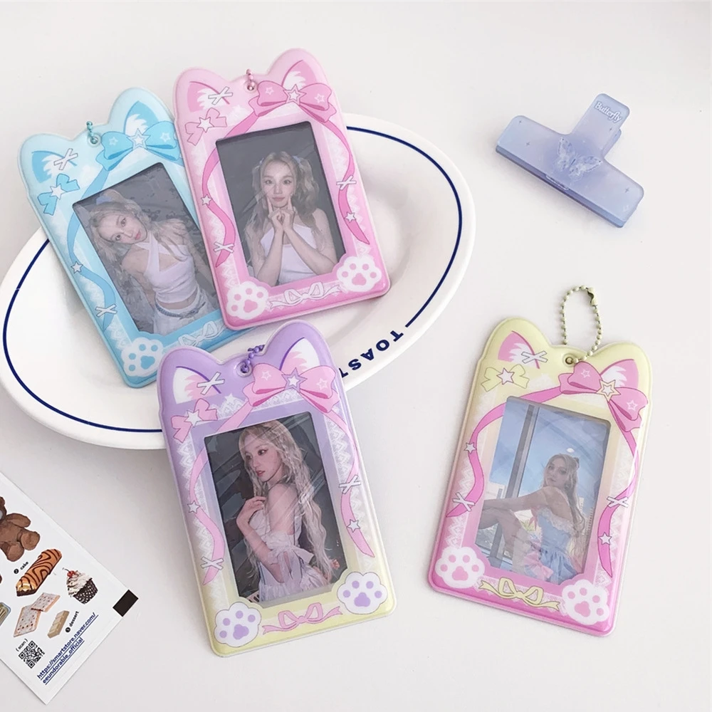 Lindo soporte para tarjetas de guitarra con lazo de PVC KPop, adorable exhibición de sesión fotográfica para tarjetas de estrellas, diseño duradero y elegante para fanáticos