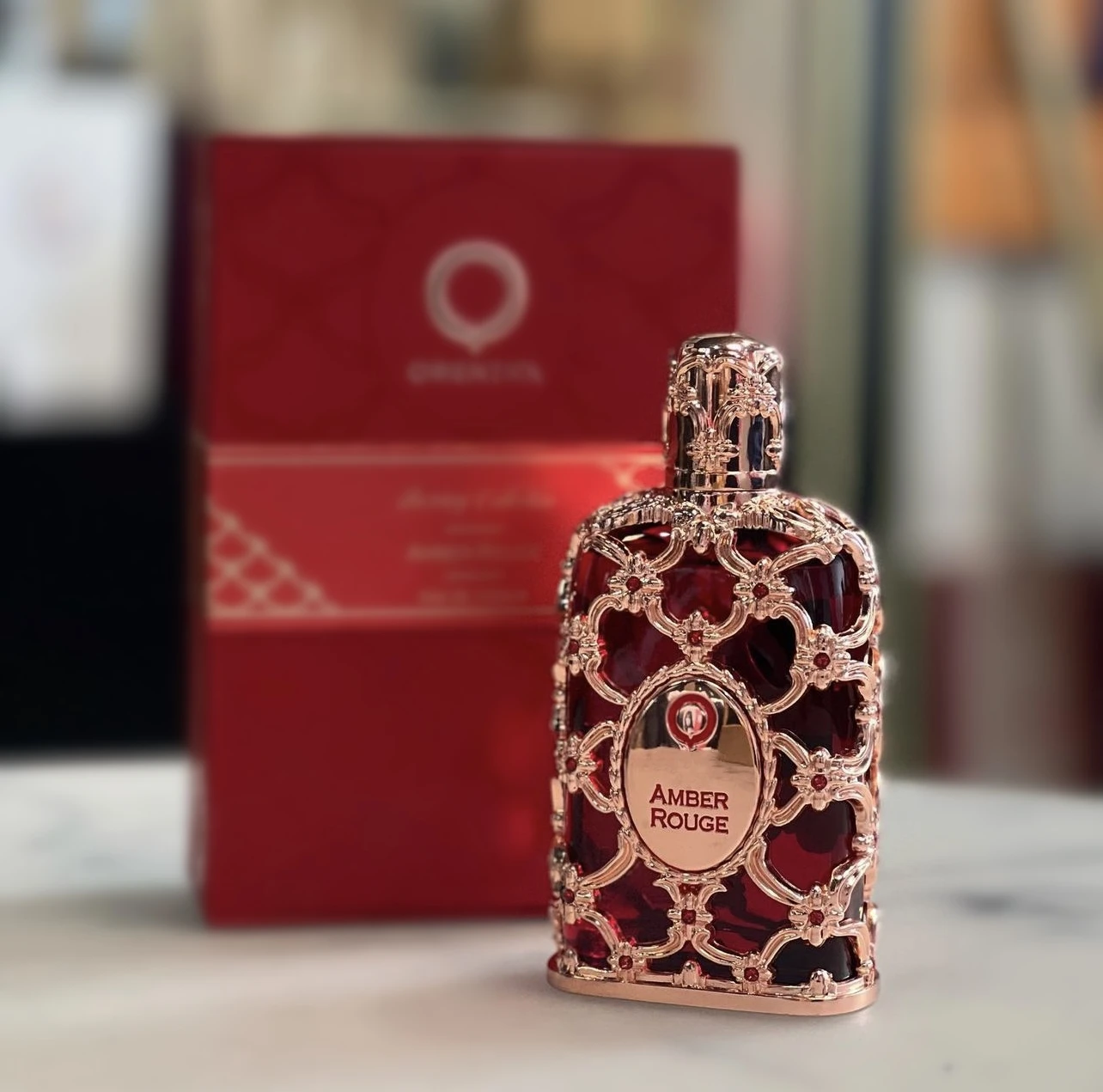

Парфюмерная вода Amber Rouge из коллекции Luxury, 2.7 унции / 80 мл – Арабские духи для мужчин и женщин