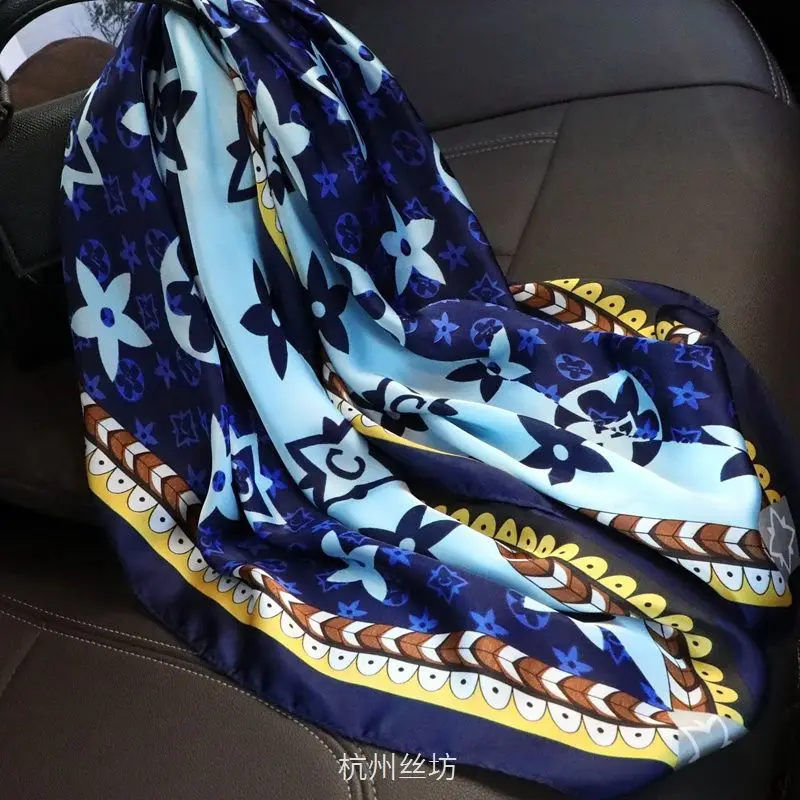 

Роскошные шарфы 70X70 см для женщин, дизайнерский атласный квадратный шарф, уличная шаль, шелковый тюрбан, пляжная накидка, модная бандана 2026