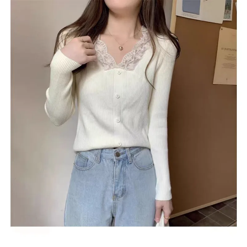 

V-neck Fungus Lace Knitted Sweater Long Sleeve Autumn Winter New Fashion Design Base Shirt Top