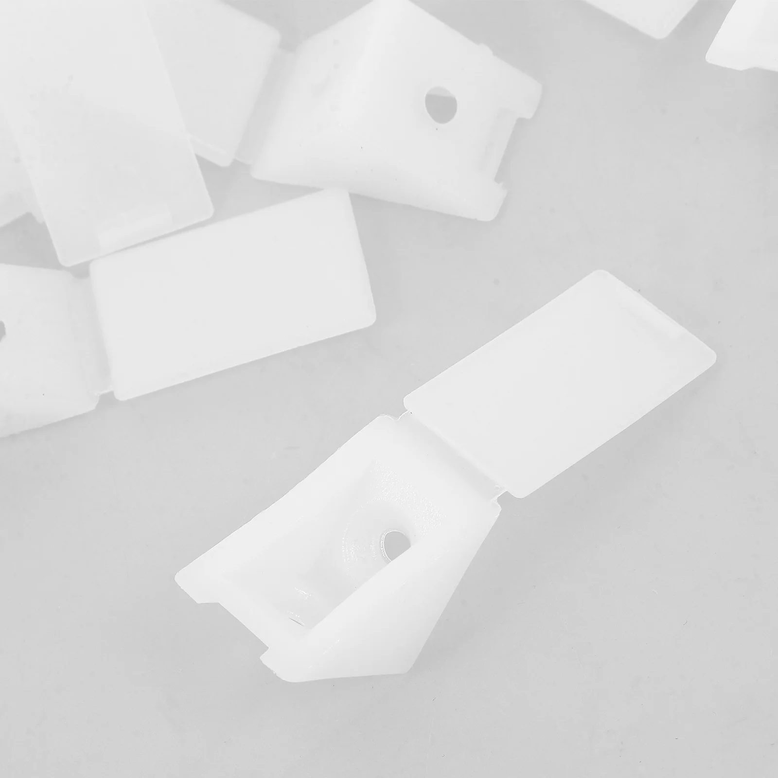 

100pcs Plastic Corner Brace Wedges For Drawer Bottom Support Repair Kit Durable Furniture Reinforcement Cabinet Wedge Tool