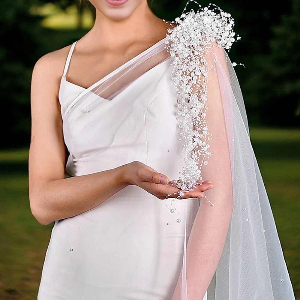 White Size Shoulder Pearls Tassels Bridal Shawl Wedding Bolero Capes Covered for Party Dress Wedding Accessories Evening Party