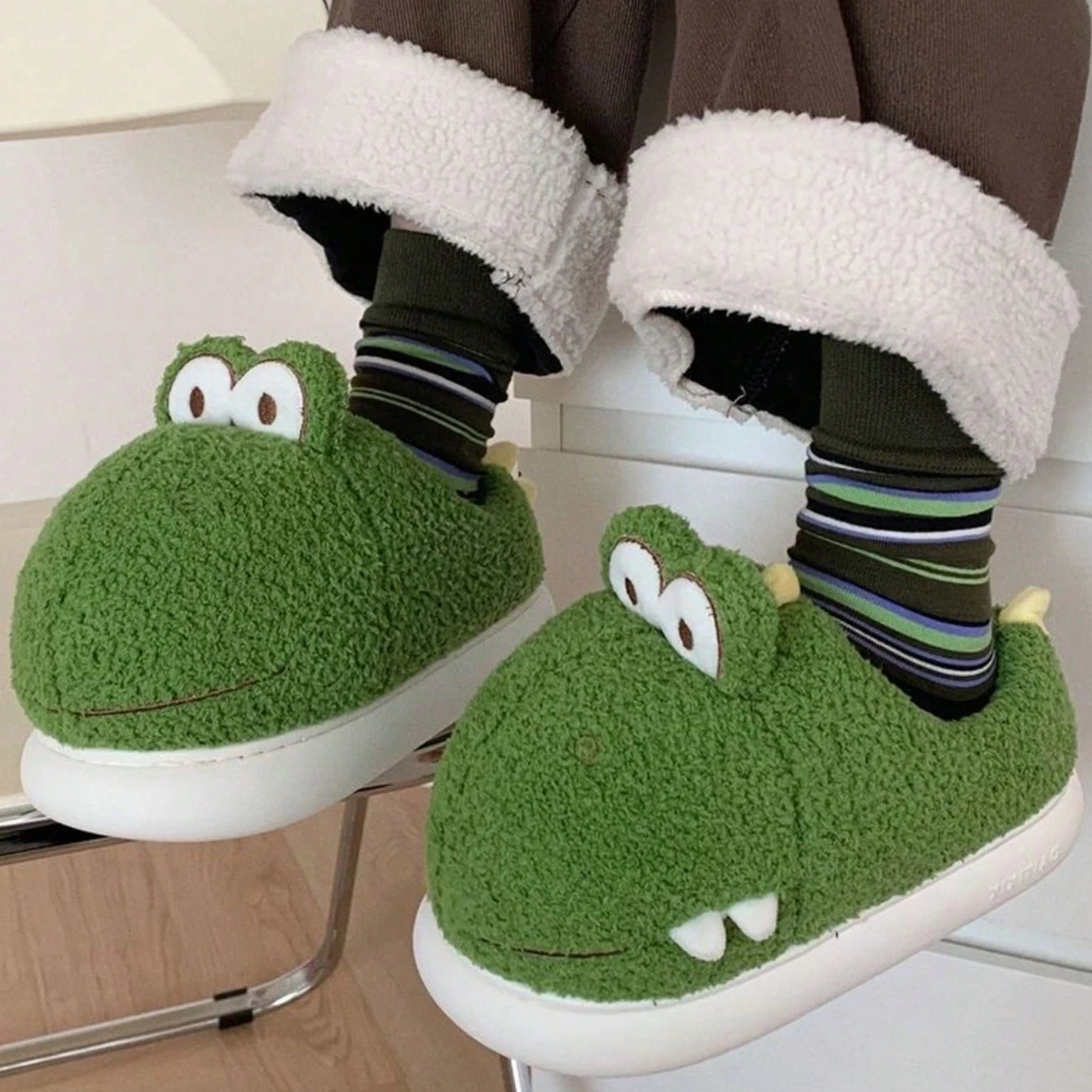 Cute Dinosaur Winter New Women Slipper Soft Heel Platform Fur Warm Indoor Comfortable Home Fluffy Home Slippers