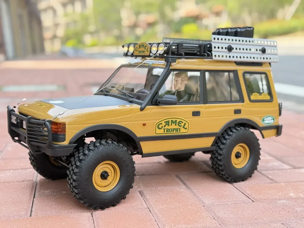 FMS RC-Auto im Maßstab 1:10, Kameltasse FCX10, Simulation Land Rover, elektrisches Gelände-Kletterfahrzeug, ferngesteuertes Spielzeug für Kinder ab 14 Jahren