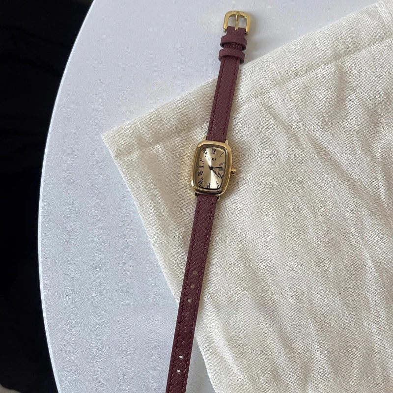 2025 waterproof quartz watch birthday gift niche retro high sense classic trend women's watch elegant and simple