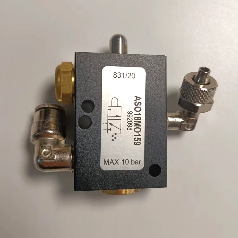 Tire removal machine accessories MS6365 tire removal machine bird head vertical air lock switch control valve