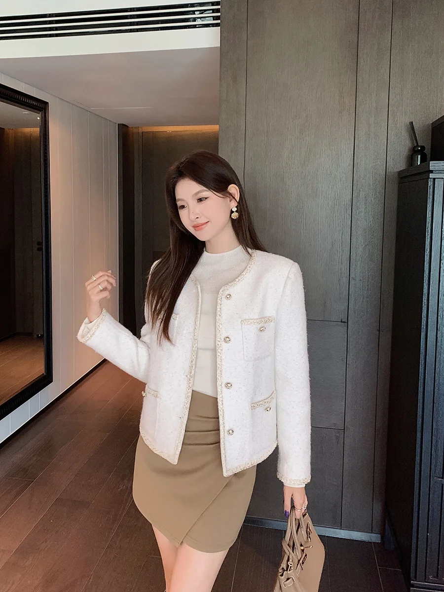 

Ms.Daoge Woolen Cotton Blend ort Coat Ladylike Autumn Winter Outerwear Faionable Button Detail Polyester Fiber Ladies Jaet