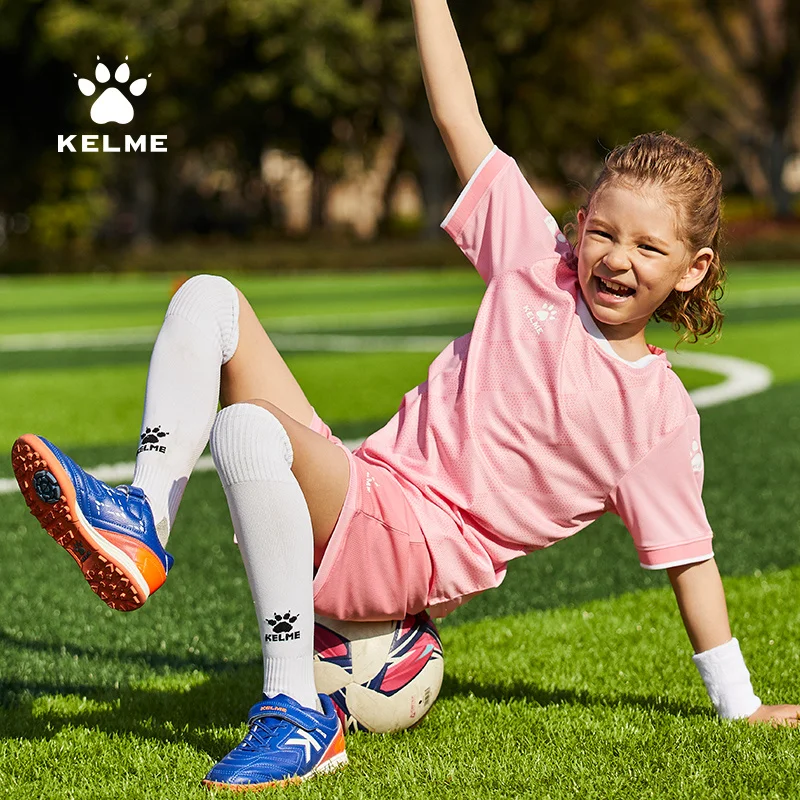 KELME Soccer Jerseys Kid Adult Football Uniforms Summer Shirt Shorts Sportswear Customize Soccer Suit Team Uniform 8151ZB1001