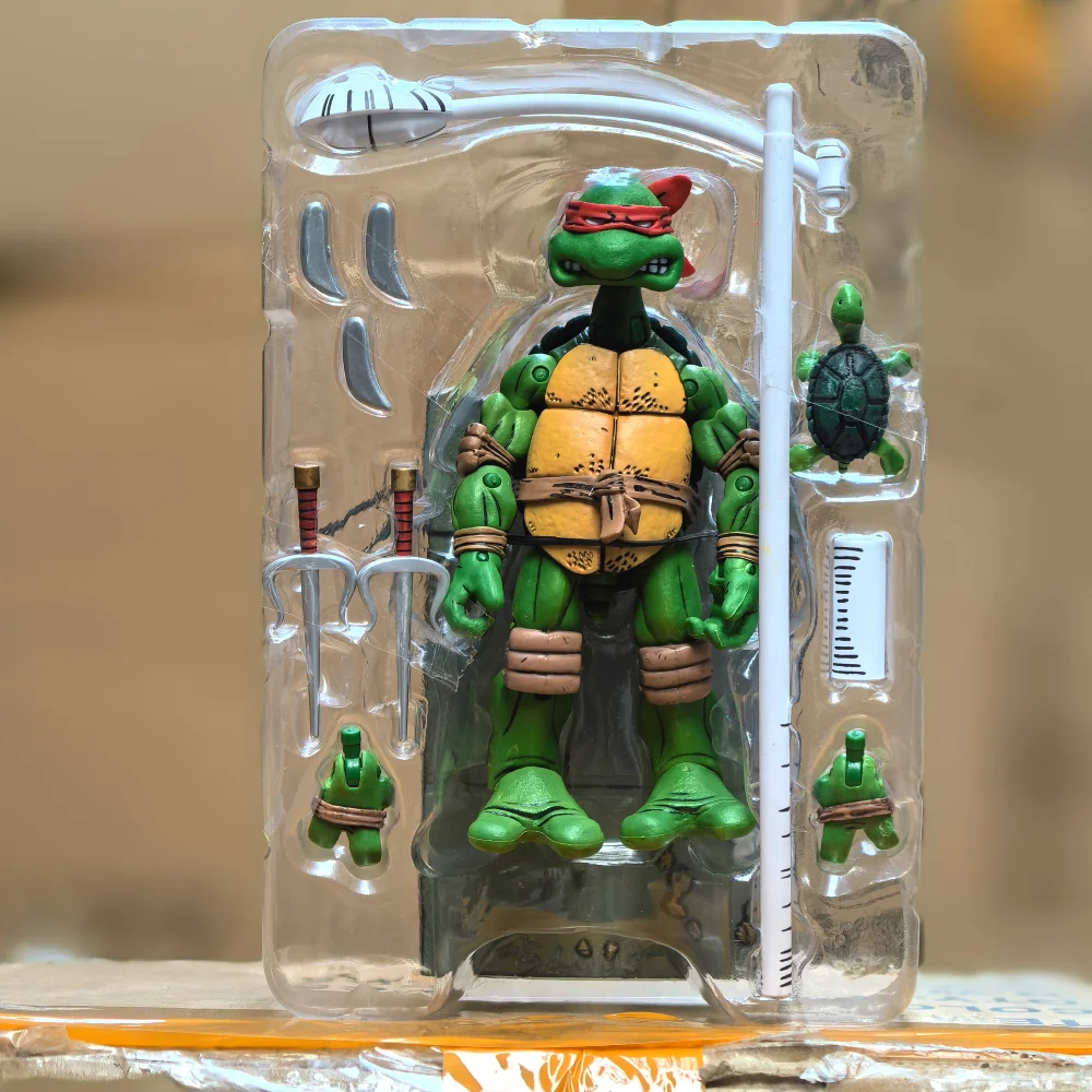 Nowe figurki żółwi NECA Pizza Club Leonardo Leads Tmnt Turtles First Ninja Anime Figurka akcji Model Lalka Prezenty Zabawki W magazynie