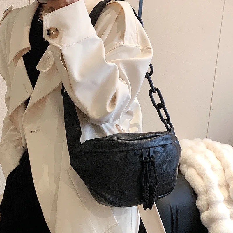 Female Chest bag chain Saddle Crossbody Bag For Women Shoulder bag PU Leather ladies Waist Pack  fanny packs mobile phone Wallet